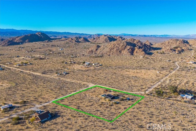 8729 Rock Haven Road, Joshua Tree CA: https://media.crmls.org/medias/ba0b7d3d-6d6e-4a51-8aad-2924395331c4.jpg