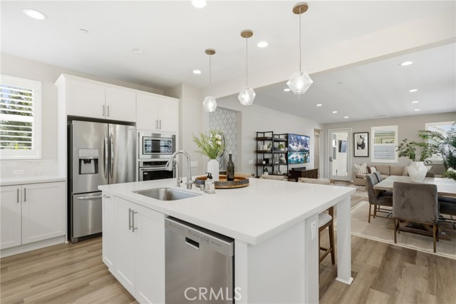 Detail Gallery Image 11 of 68 For 36 Jarano St, Rancho Mission Viejo,  CA 92694 - 5 Beds | 4/1 Baths