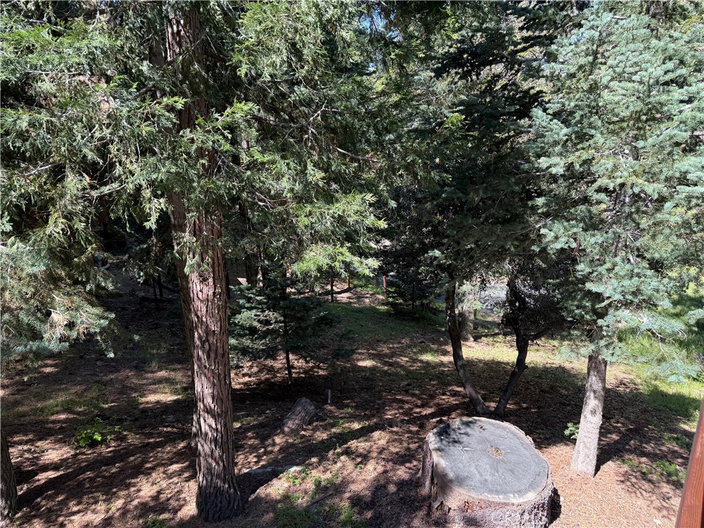 https://media.crmls.org/medias/ba0cd2e3-0ae8-41cc-90db-ea9e7962703c.jpg?preset=X-Large