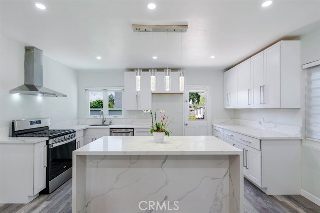 Detail Gallery Image 7 of 30 For 10777 Mountair Ave, Tujunga,  CA 91042 - 2 Beds | 1 Baths