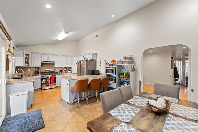 Detail Gallery Image 11 of 20 For 9087 Rosecrest, Fontana,  CA 92335 - 4 Beds | 2 Baths