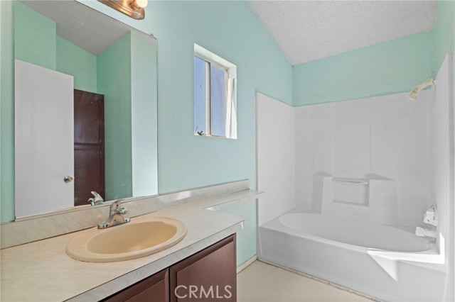 Detail Gallery Image 20 of 29 For 14626 Monte Vista Rd, Phelan,  CA 92371 - 3 Beds | 2 Baths