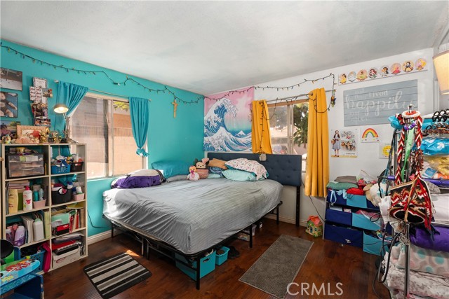 605 S Mountain View Street, Santa Ana CA: https://media.crmls.org/medias/ba0f271c-a1a5-4d96-886b-47749a5ec5df.jpg
