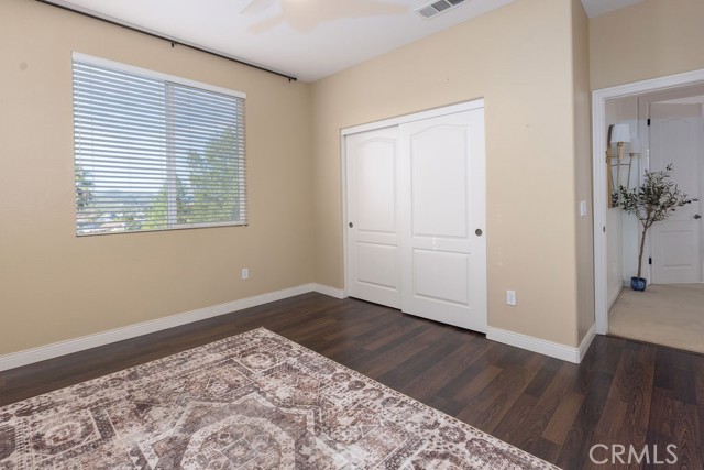 Detail Gallery Image 14 of 32 For 63 Volta Del Tintori, Lake Elsinore,  CA 92532 - 5 Beds | 4/1 Baths