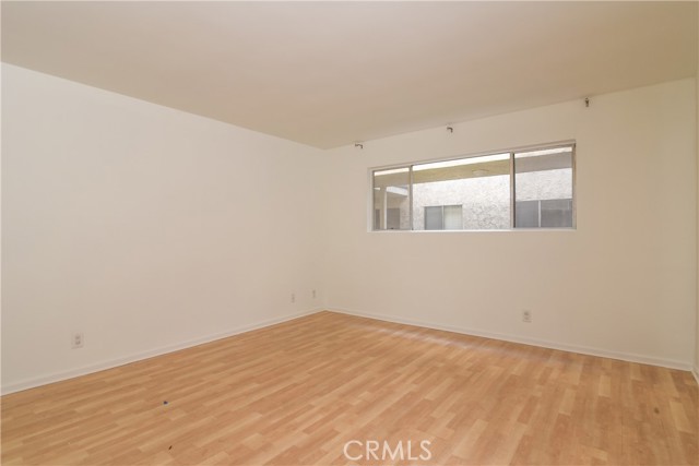 Detail Gallery Image 18 of 30 For 811 6th St #105,  Santa Monica,  CA 90403 - 3 Beds | 2 Baths