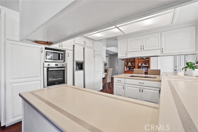 3122 Ruth Elaine Drive, Rossmoor CA: https://media.crmls.org/medias/ba1211bc-6b5f-4c59-8079-2accc54e39ca.jpg