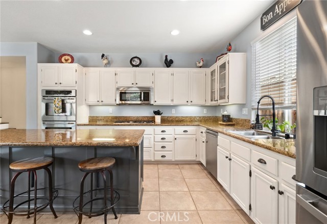 Detail Gallery Image 18 of 57 For 32269 Daisy Dr, Winchester,  CA 92596 - 5 Beds | 3 Baths