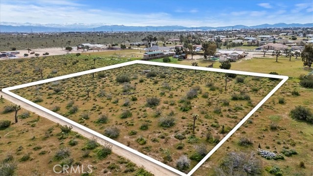 Detail Gallery Image 3 of 10 For 11161 Mesa, Hesperia,  CA 92344 - – Beds | – Baths