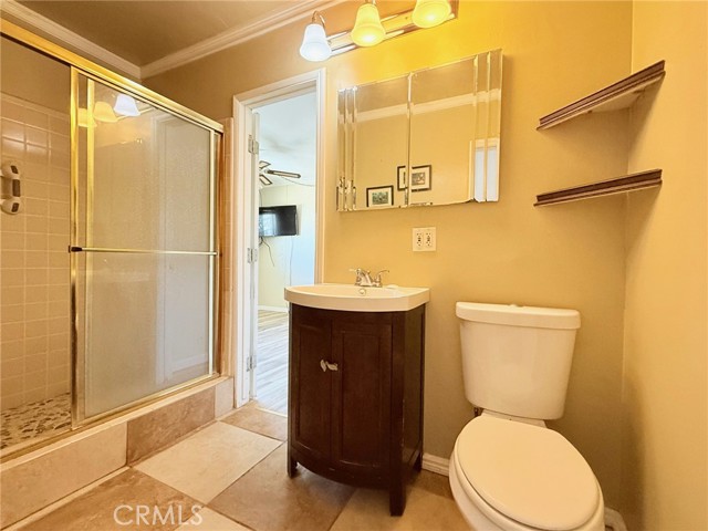 Detail Gallery Image 9 of 22 For 29031 Lakeview, Nuevo,  CA 92567 - 3 Beds | 3 Baths