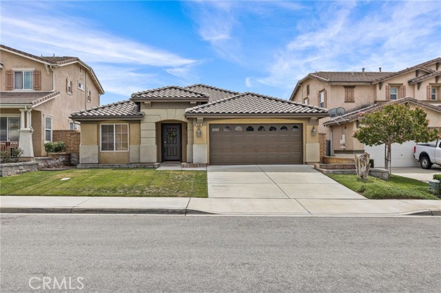 Image 2 for 16149 Meadowmeer Ln, Fontana, CA 92336