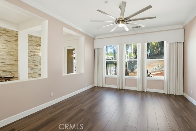 26161 Wyndemere Court, Escondido CA: https://media.crmls.org/medias/ba12d77a-5cc1-4071-8aaf-df80f240e572.jpg