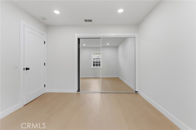 Detail Gallery Image 24 of 42 For 2010 Golden, Long Beach,  CA 90806 - 3 Beds | 2 Baths