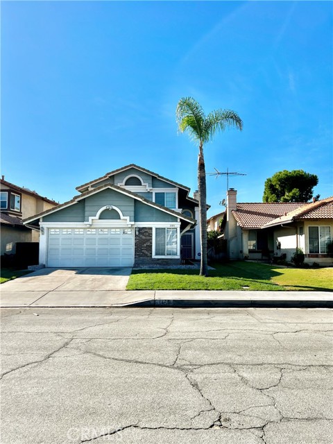 MLS# IV23213610