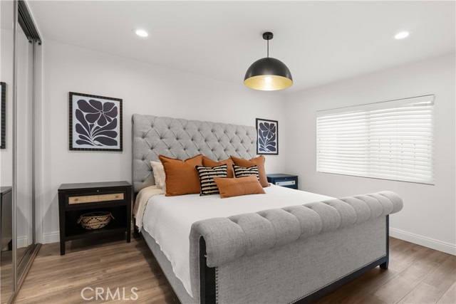 1831 E Appleton Street, Long Beach CA: https://media.crmls.org/medias/ba15bbaf-5cf9-4873-8f10-fbaa06fa949e.jpg
