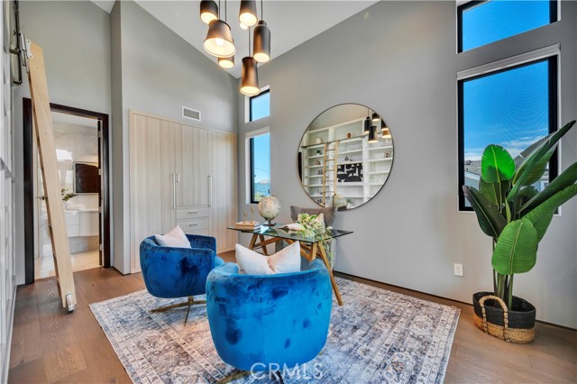332 Avenue E, Redondo Beach, California 90277, 5 Bedrooms Bedrooms, ,6 BathroomsBathrooms,Residential,For Sale,Avenue E,SB26070979