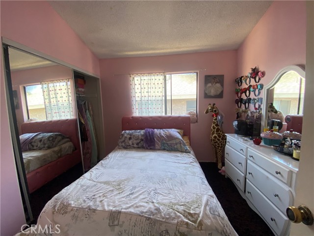 727 Westfield Court photo 8