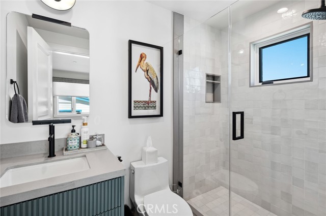 318 Coronado Street, Newport Beach CA: https://media.crmls.org/medias/ba18abec-7097-41cf-a398-8608465ebe35.jpg