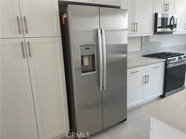 1403 N Indian Hill, Claremont CA: https://media.crmls.org/medias/ba194cf8-37a5-41dc-9e4d-cf7cd00b0fc5.jpg