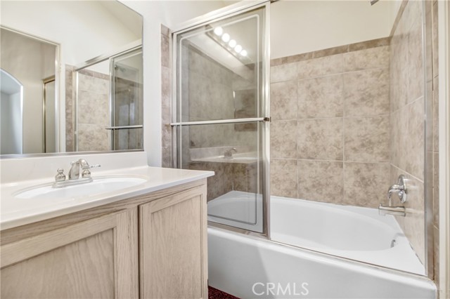 Detail Gallery Image 6 of 10 For 31524 Corte Salinas, Temecula,  CA 92592 - 3 Beds | 2 Baths