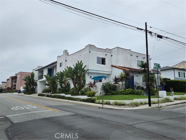 2122 Huntington Lane, Redondo Beach, California 90278, ,Residential Income,For Sale,Huntington,SB24079377