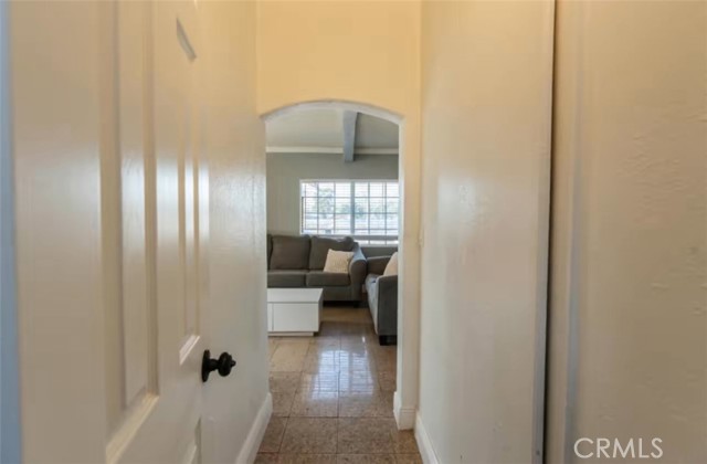 Detail Gallery Image 6 of 16 For 1390 Gundry Ave, Long Beach,  CA 90813 - 1 Beds | 1 Baths