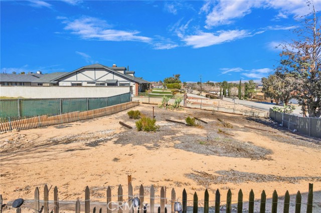 Detail Gallery Image 41 of 70 For 7929 Mono, Hesperia,  CA 92345 - 3 Beds | 2 Baths