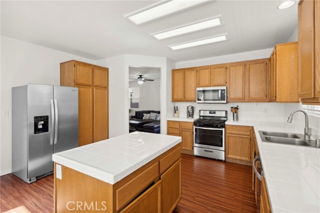 Image 12 of 62 For 33184 Puffin Street
