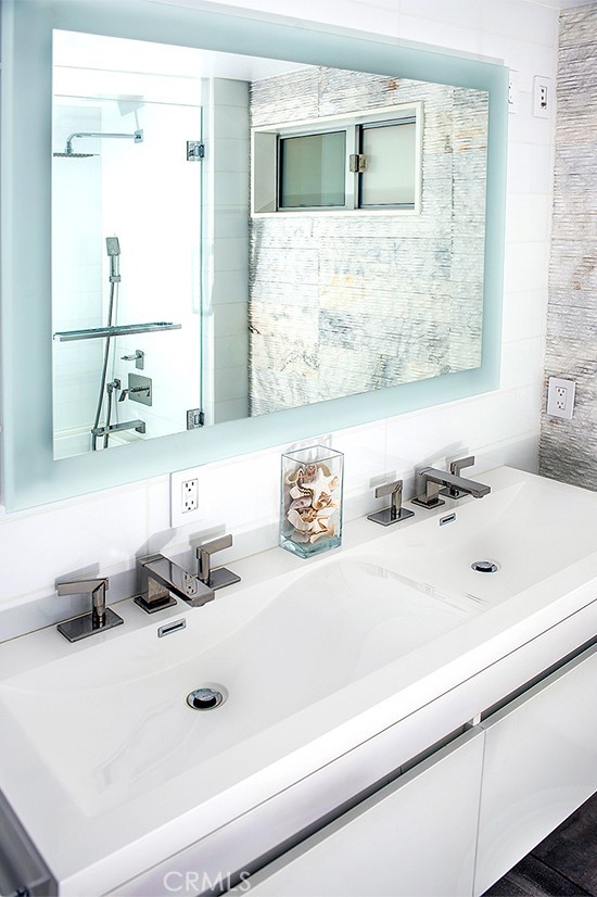 MLS #SB25253457 image #6