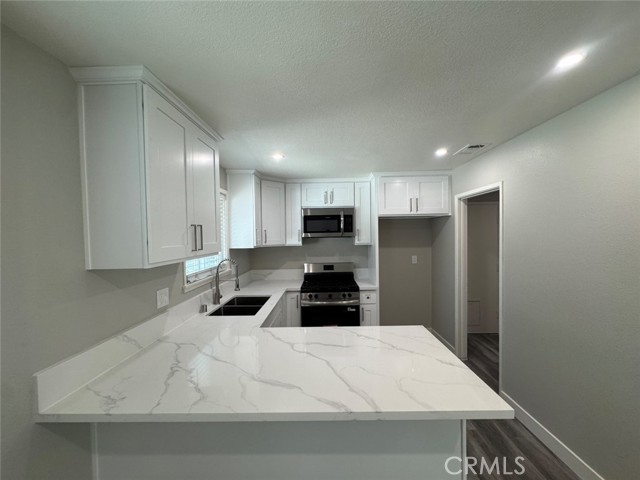 8667 Colorado Avenue, Riverside CA: https://media.crmls.org/medias/ba1aab61-cb6d-4f3d-8a21-80c72bda59cd.jpg