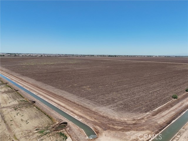 125 Wienert Road, Imperial CA: https://media.crmls.org/medias/ba1bcabf-894e-41b1-923b-a635c4951893.jpg