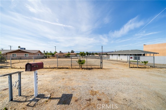 Detail Gallery Image 17 of 45 For 6331 Pedley Rd, Jurupa Valley,  CA 92509 - 3 Beds | 2 Baths
