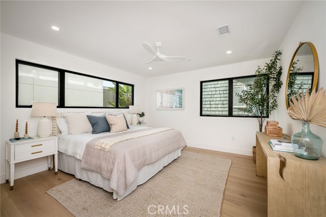 Detail Gallery Image 34 of 62 For 89 Bayview, Manhattan Beach,  CA 90266 - 3 Beds | 3/1 Baths
