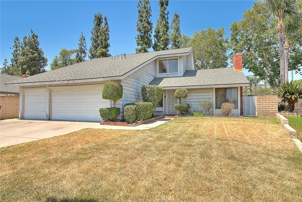 1473 E Bermuda Dunes Street