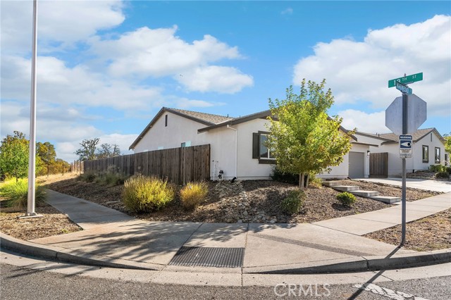 Detail Gallery Image 3 of 50 For 59 Magnesio St, Oroville,  CA 95965 - 3 Beds | 2 Baths
