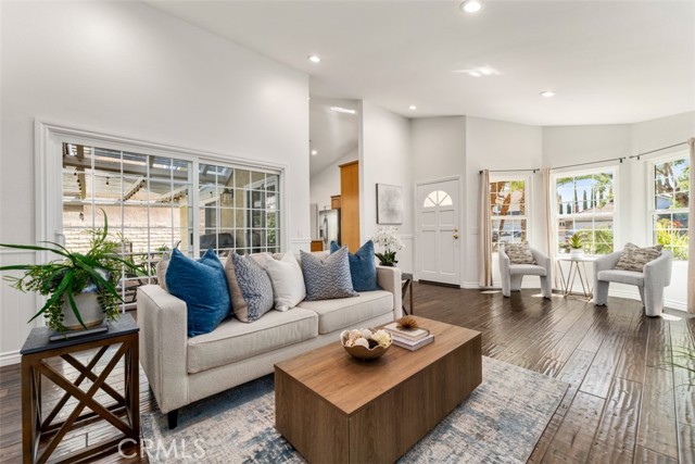 Detail Gallery Image 17 of 28 For 223 Raspberry, Anaheim Hills,  CA 92808 - 3 Beds | 2 Baths