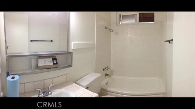 Detail Gallery Image 19 of 28 For 160 W Cascade, Rialto,  CA 92376 - – Beds | – Baths