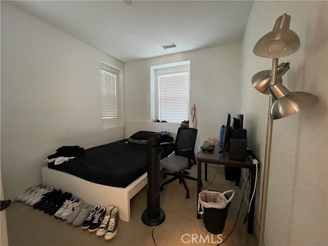 Detail Gallery Image 20 of 26 For 1410 N Harbor #1,  Santa Ana,  CA 92703 - 4 Beds | 3/1 Baths