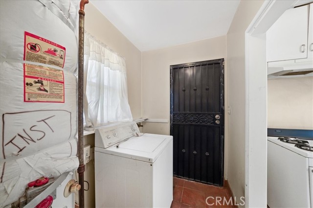 2486 Belle Street, San Bernardino CA: https://media.crmls.org/medias/ba1f0091-45b4-4538-9b3f-00470bb03041.jpg