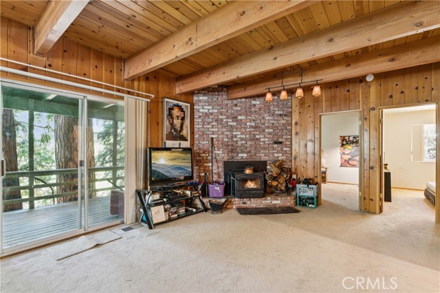 582 Grass Valley Ct, Lake Arrowhead, CA 92352 photo 16