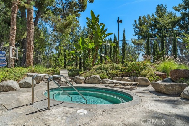 Detail Gallery Image 39 of 50 For 2785 Pine Creek Cir, Fullerton,  CA 92835 - 1 Beds | 1/1 Baths