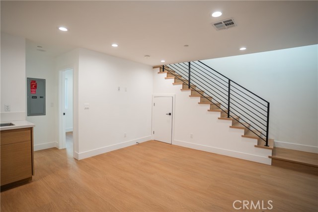 Image 38 of 54 For 2707 Ruhland