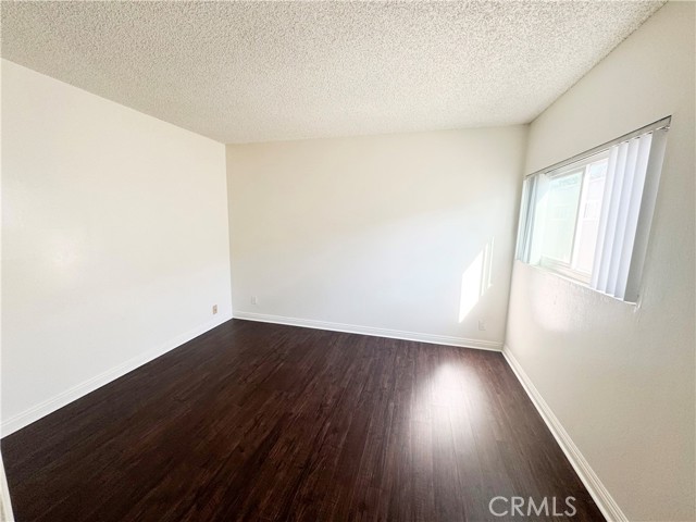 Detail Gallery Image 6 of 17 For 3649 Emerald St #111,  Torrance,  CA 90503 - 1 Beds | 1 Baths