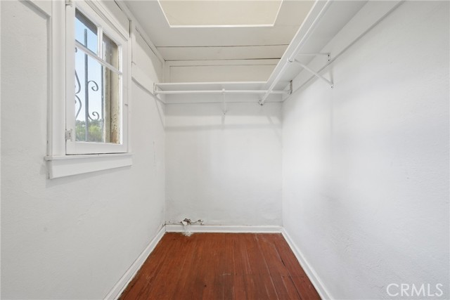 Detail Gallery Image 17 of 32 For 929 Descanso Dr, La Canada Flintridge,  CA 91011 - 3 Beds | 2 Baths