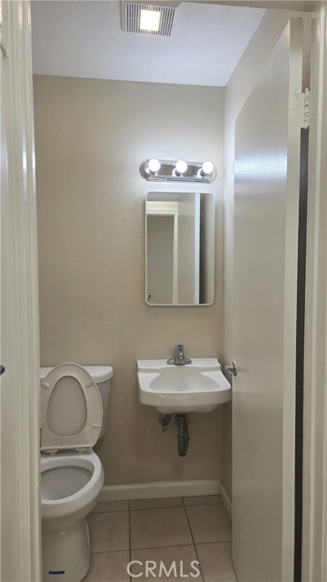 Detail Gallery Image 6 of 17 For 4505 Canoga #C,  Montclair,  CA 91763 - 2 Beds | 1/1 Baths