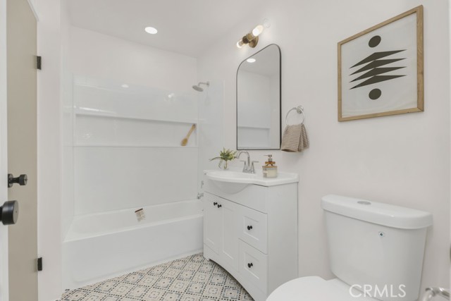 Detail Gallery Image 22 of 33 For 16125 Haynes St, Van Nuys,  CA 91406 - 3 Beds | 2 Baths