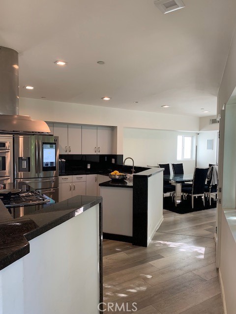Eating/Dining Area with outside view