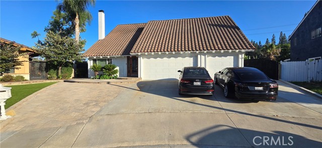 Detail Gallery Image 1 of 15 For 6014 E Hillcrest Cir, Anaheim,  CA 92807 - 5 Beds | 4/1 Baths