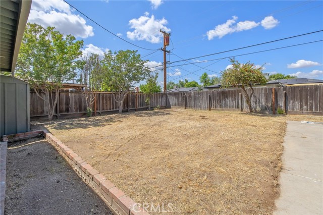 Detail Gallery Image 32 of 44 For 955 W San Gabriel Ave, Clovis,  CA 93612 - 2 Beds | 1 Baths