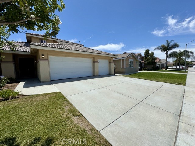 29118 Peppergrass Avenue, Menifee CA: https://media.crmls.org/medias/ba25273c-e5de-4ac1-9490-5bed53b67412.jpg