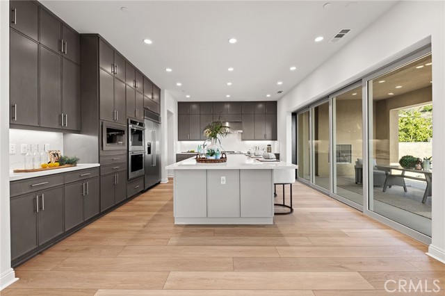 Detail Gallery Image 15 of 75 For 1592 Sunset View, Lake Forest,  CA 92679 - 5 Beds | 4/1 Baths